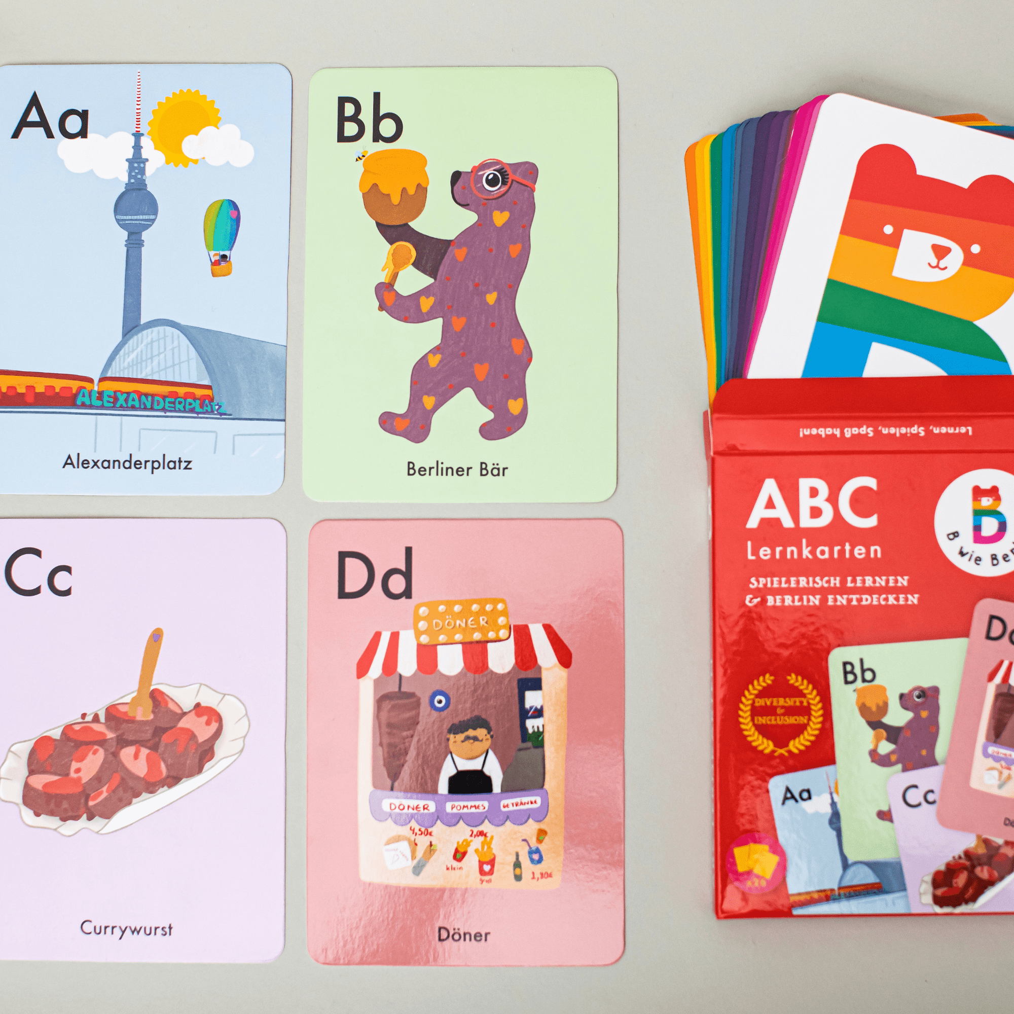 Kartenspiele & Puzzles